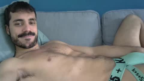 Snapshot of 000folla000 chatting on 01.01.25 000folla000 online show from 01.01.25