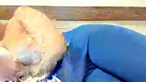 00ingrid00 online show from 12.04.25