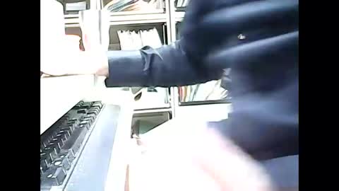 Snapshot of 01quebecboy69 chatting on 12.04.24 01quebecboy69 online show from 12.04.24