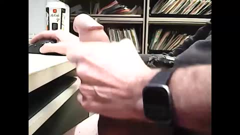 Snapshot of 01quebecboy69 chatting on 02.10.25 01quebecboy69 online show from 02.10.25