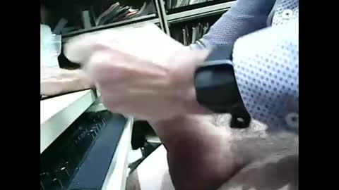 Snapshot of 01quebecboy69 chatting on 10.29.25 01quebecboy69 online show from 10.29.25