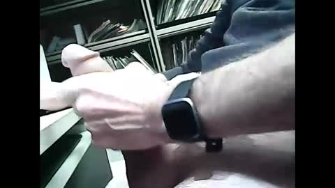 Snapshot of 01quebecboy69 chatting on 12.18.25 01quebecboy69 online show from 12.18.25