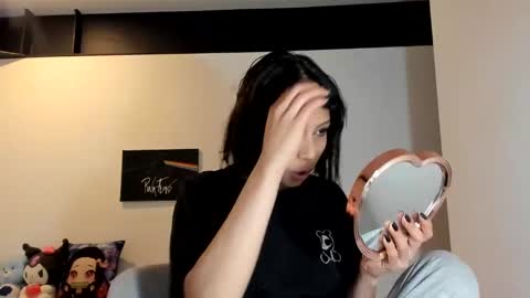 Snapshot of 0amy1 chatting on 10.02.25 amy online show from 10.02.25