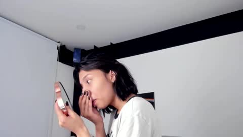 Snapshot of 0amy1 chatting on 11.17.25 amy online show from 11.17.25