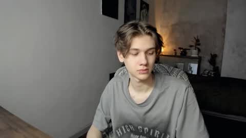 Adam online show from 12.04.25