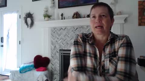 Aurora Willows online show from 05.20.26