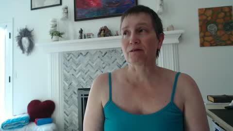 Aurora Willows online show from 05.29.26