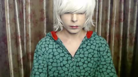 Snapshot of 13_angel_14 chatting on 02.13.25 Angelfree online show from 02.13.25