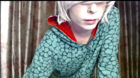 Snapshot of 13_angel_14 chatting on 03.12.25 Angelfree online show from 03.12.25