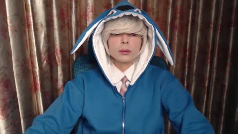 Snapshot of 13_angel_14 chatting on 11.23.25 Angelfree online show from 11.23.25