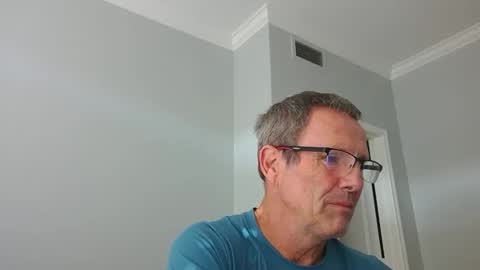 Snapshot of 13glanmorfa chatting on 11.12.25 13glanmorfa online show from 11.12.25