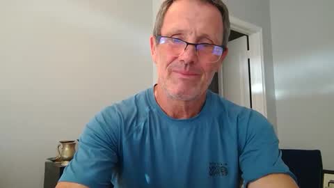 Snapshot of 13glanmorfa chatting on 11.13.25 13glanmorfa online show from 11.13.25