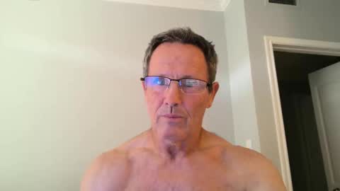 Snapshot of 13glanmorfa chatting on 11.18.25 13glanmorfa online show from 11.18.25