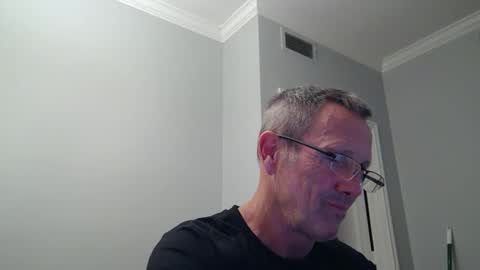 Snapshot of 13glanmorfa chatting on 11.24.25 13glanmorfa online show from 11.24.25