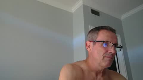 Snapshot of 13glanmorfa chatting on 11.26.25 13glanmorfa online show from 11.26.25