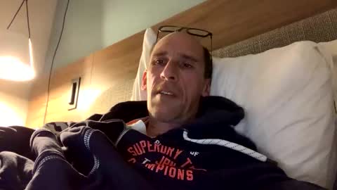 Snapshot of 14at213 chatting on 04.15.26 14at213 online show from 04.15.26