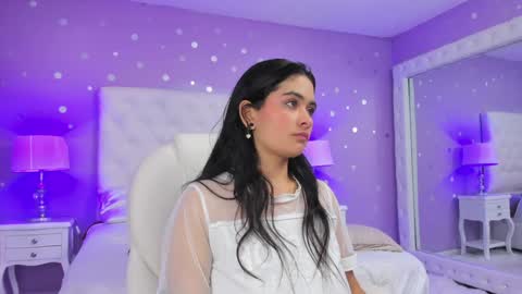 Scarlette  online show from 01.08.25