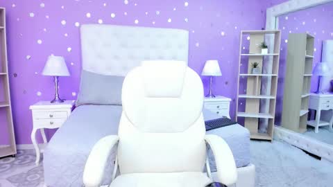 Scarlette  online show from 11.13.25