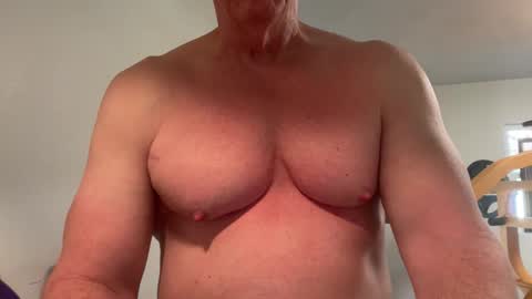 Snapshot of 1800fun2 chatting on 02.24.26 1800fun2 online show from 02.24.26