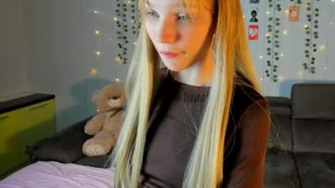 Kira online show from 03.20.26