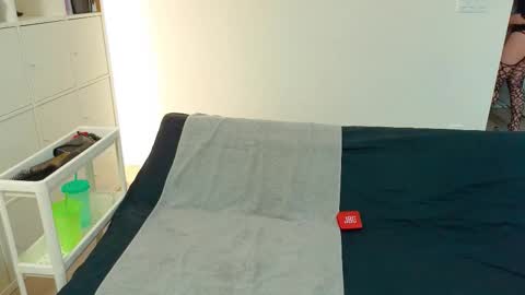 Tong  Ralph online show from 03.04.26