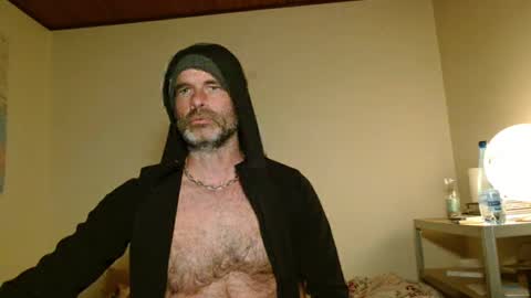 Snapshot of 19djulia chatting on 02.17.25 djulia online show from 02.17.25