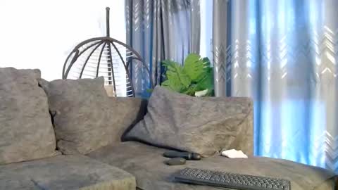 Snapshot of 1_beckah chatting on 05.18.26 beckah online show from 05.18.26