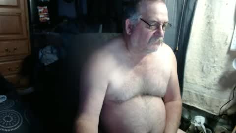 Snapshot of 1dusty60 chatting on 12.18.24 1dusty60 online show from 12.18.24