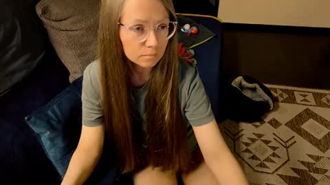    online show from 04.04.26