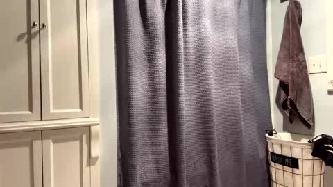 Snapshot of 1hunglo412 chatting on 09.30.25 1hunglo412 online show from 09.30.25