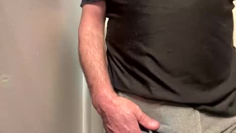 1hunglo412 online show from 02.20.26