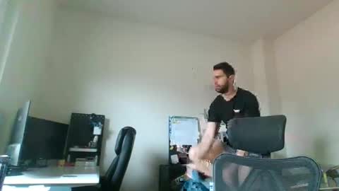 Snapshot of 1kamilkamil11 chatting on 04.14.26 kam online show from 04.14.26