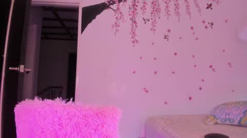 laiaa rivas online show from 01.20.25