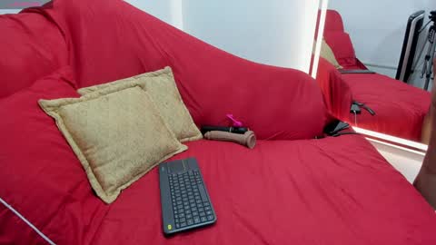 Luisa online show from 01.18.25