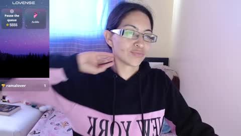 paola online show from 02.05.25