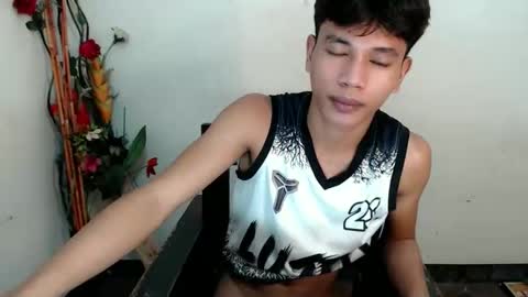 1sweetloverxx online show from 12.15.25