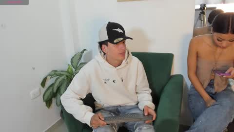 1Threestar online show from 11.04.25