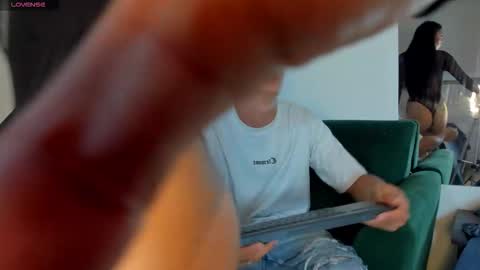 1Threestar online show from 11.09.25