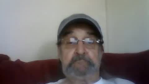 Snapshot of 1valentine chatting on 10.23.25 1valentine online show from 10.23.25