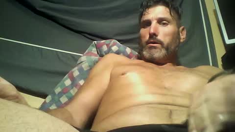 Snapshot of 1weetodid chatting on 10.01.25 iweetodid online show from 10.01.25