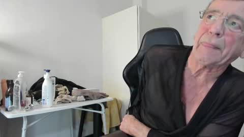 Henk online show from 01.15.26