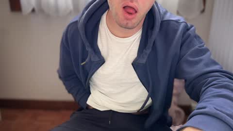 Snapshot of 2017ssseeexxx chatting on 01.12.25 Romano online show from 01.12.25