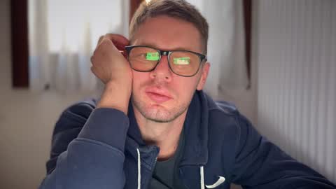 Snapshot of 2017ssseeexxx chatting on 01.14.25 Romano online show from 01.14.25