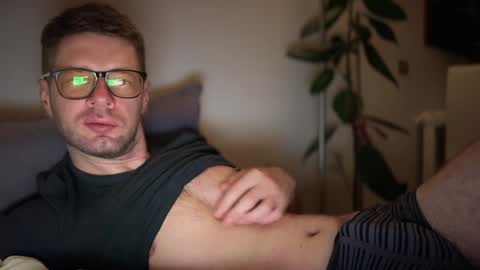 Snapshot of 2017ssseeexxx chatting on 01.21.25 Romano online show from 01.21.25