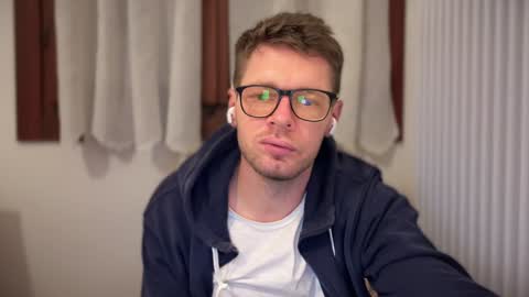 Snapshot of 2017ssseeexxx chatting on 02.01.25 Romano online show from 02.01.25