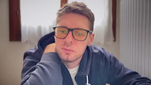 Snapshot of 2017ssseeexxx chatting on 02.02.25 Romano online show from 02.02.25