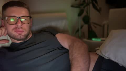 Snapshot of 2017ssseeexxx chatting on 02.06.25 Romano online show from 02.06.25