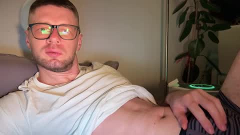 Snapshot of 2017ssseeexxx chatting on 02.24.25 Romano online show from 02.24.25