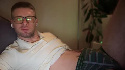 Snapshot of 2017ssseeexxx chatting on 02.26.25 Romano online show from 02.26.25