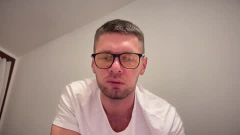 Snapshot of 2017ssseeexxx chatting on 03.01.25 Romano online show from 03.01.25